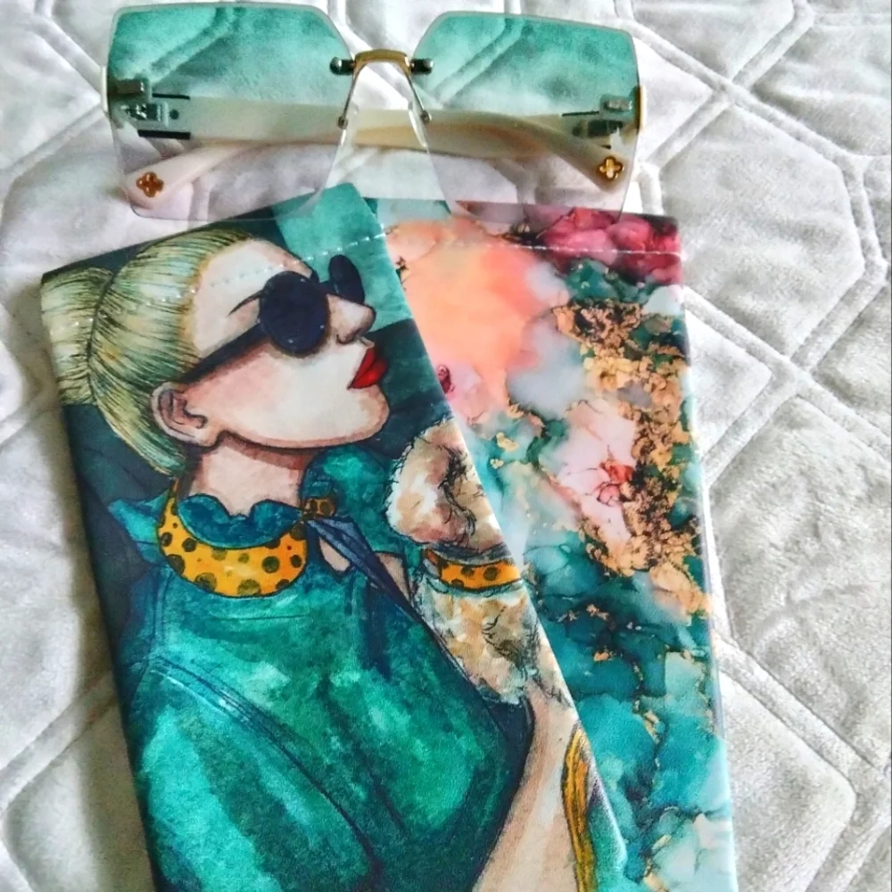 3 pc. Glam Sunglasses set w/ombre large square lenses